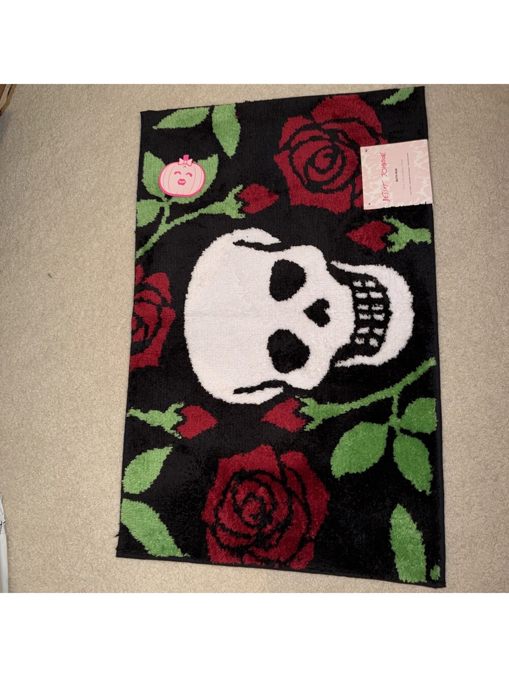 Betsey Johnson Skull & Roses Bathroom Rug Mat - 20x32 - No Skid Backing NEW